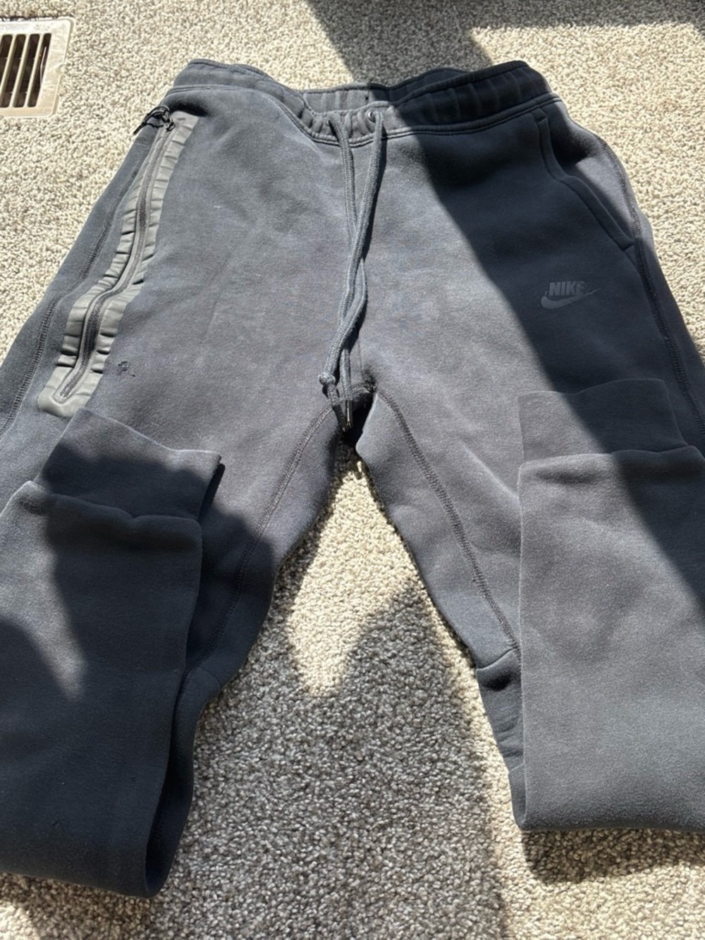 Nike Boys Black Jogger Sweatpants with Zipper Pocket